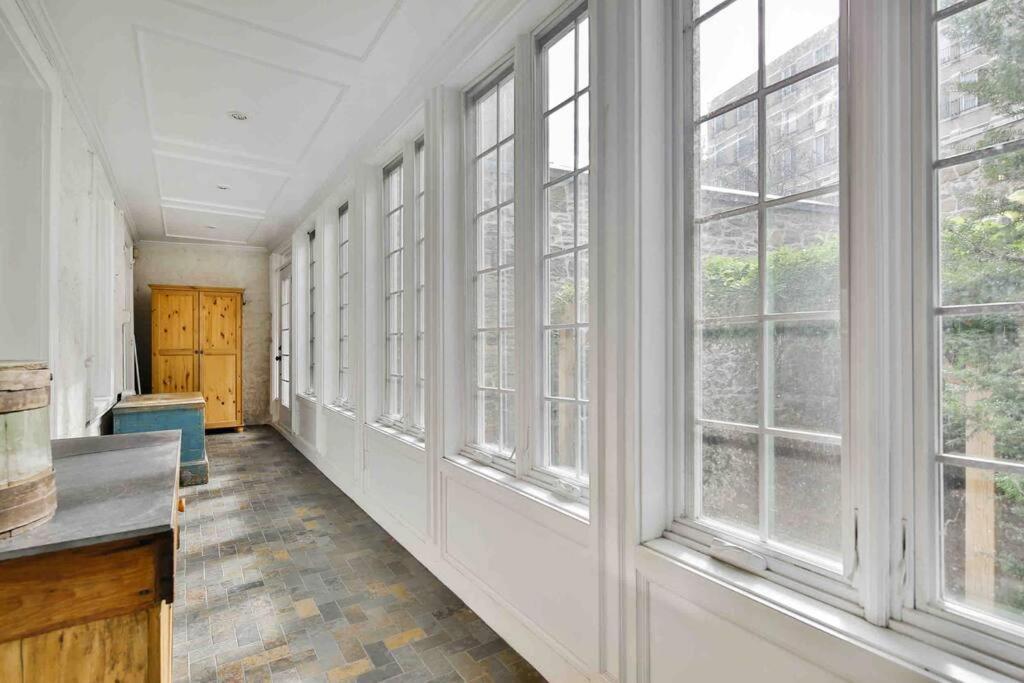 La Maison Dumas - Old Port Gem - Free Parking Apartment *