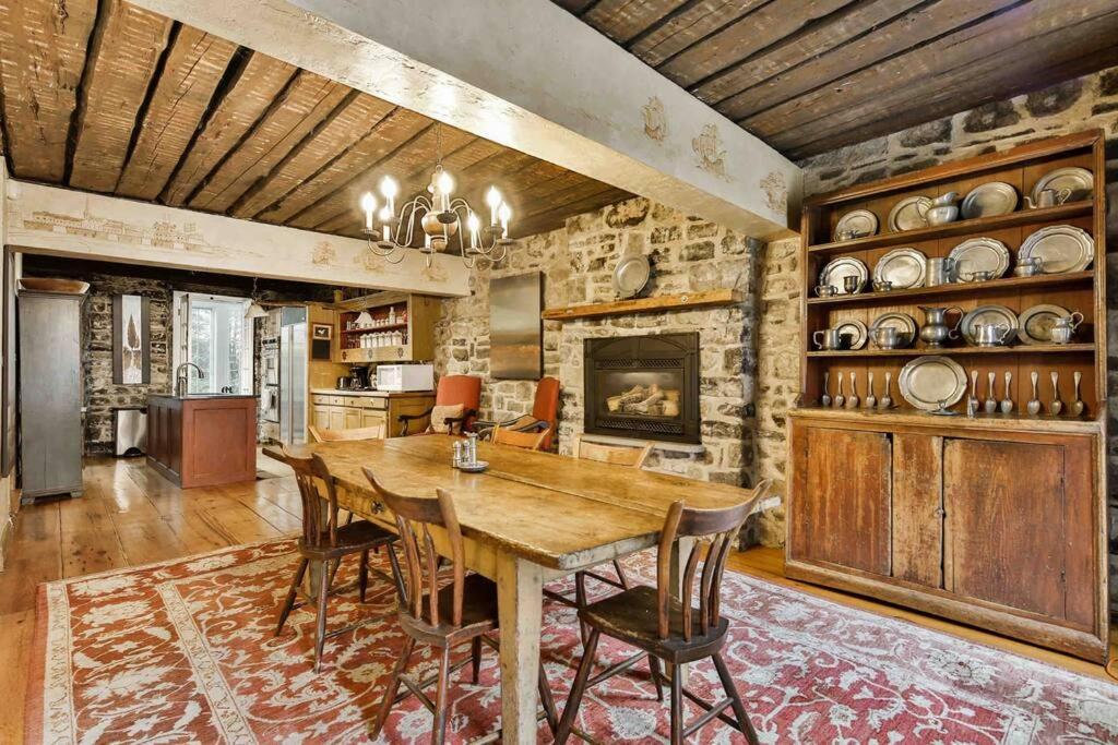 Apartment La Maison Dumas - Old Port Gem - Free Parking *