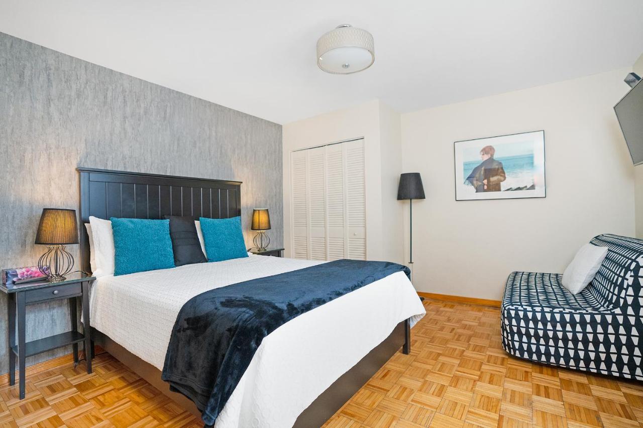 Accueil Chez Francois Bed & Breakfast Montreal