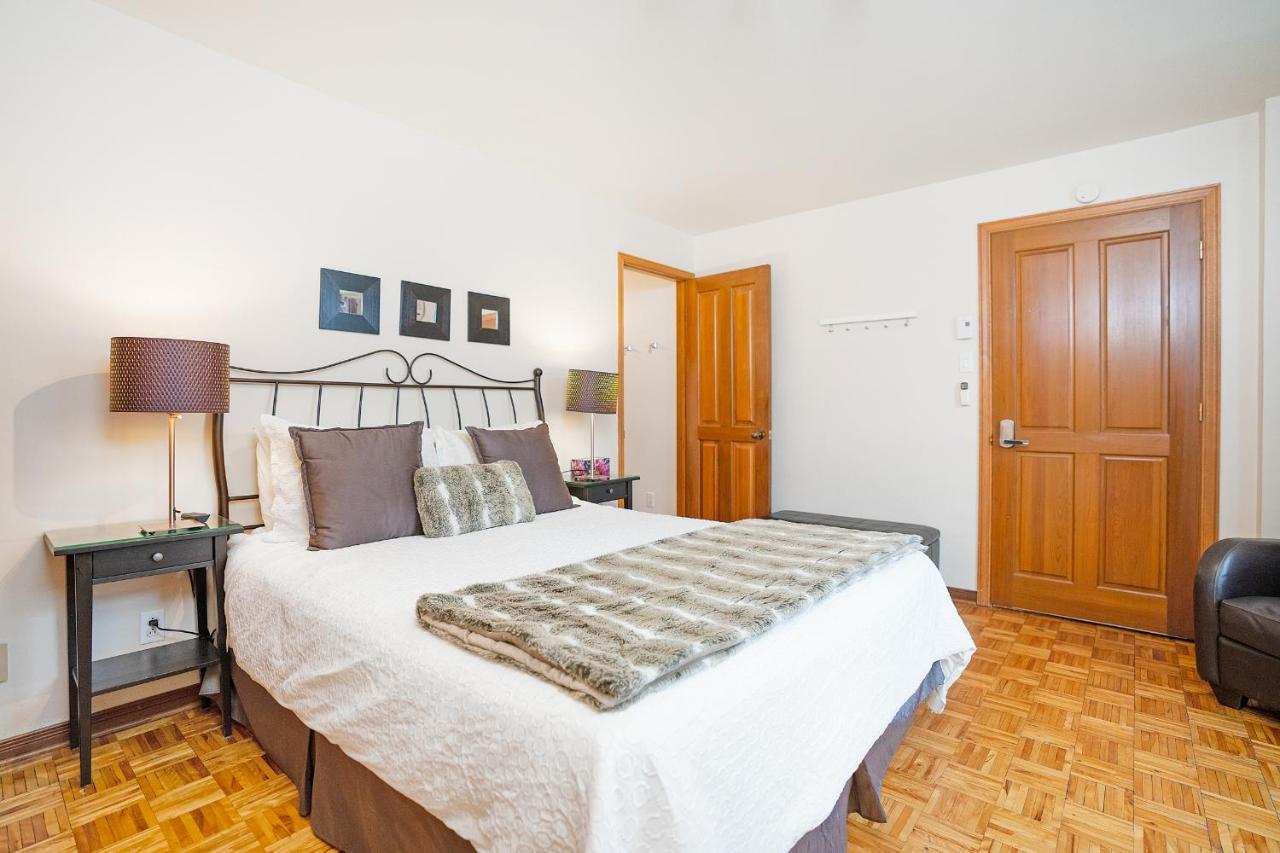 Accueil Chez Francois Bed & Breakfast
