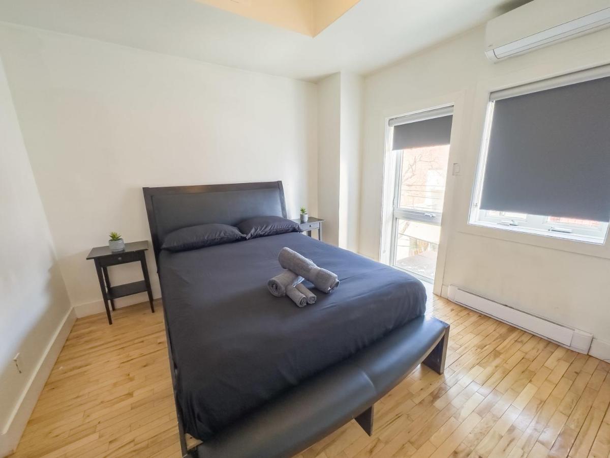 Vibrant 5-bed 5mins To Jarry Metro * Montreal