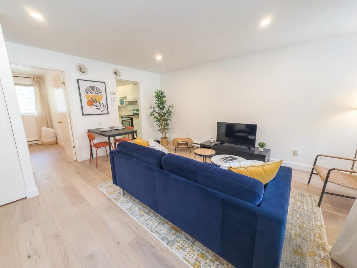 Apartment Cozy 1bed In Downtown 3min To Metro Free Parking Montreal
