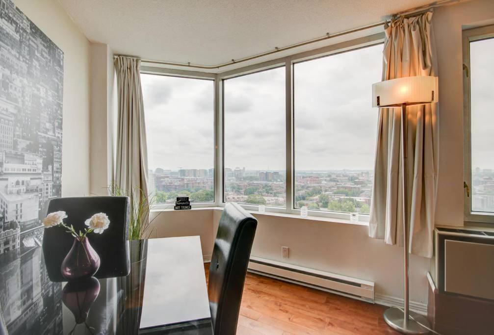 Beautiful With View Of The City! * Montreal