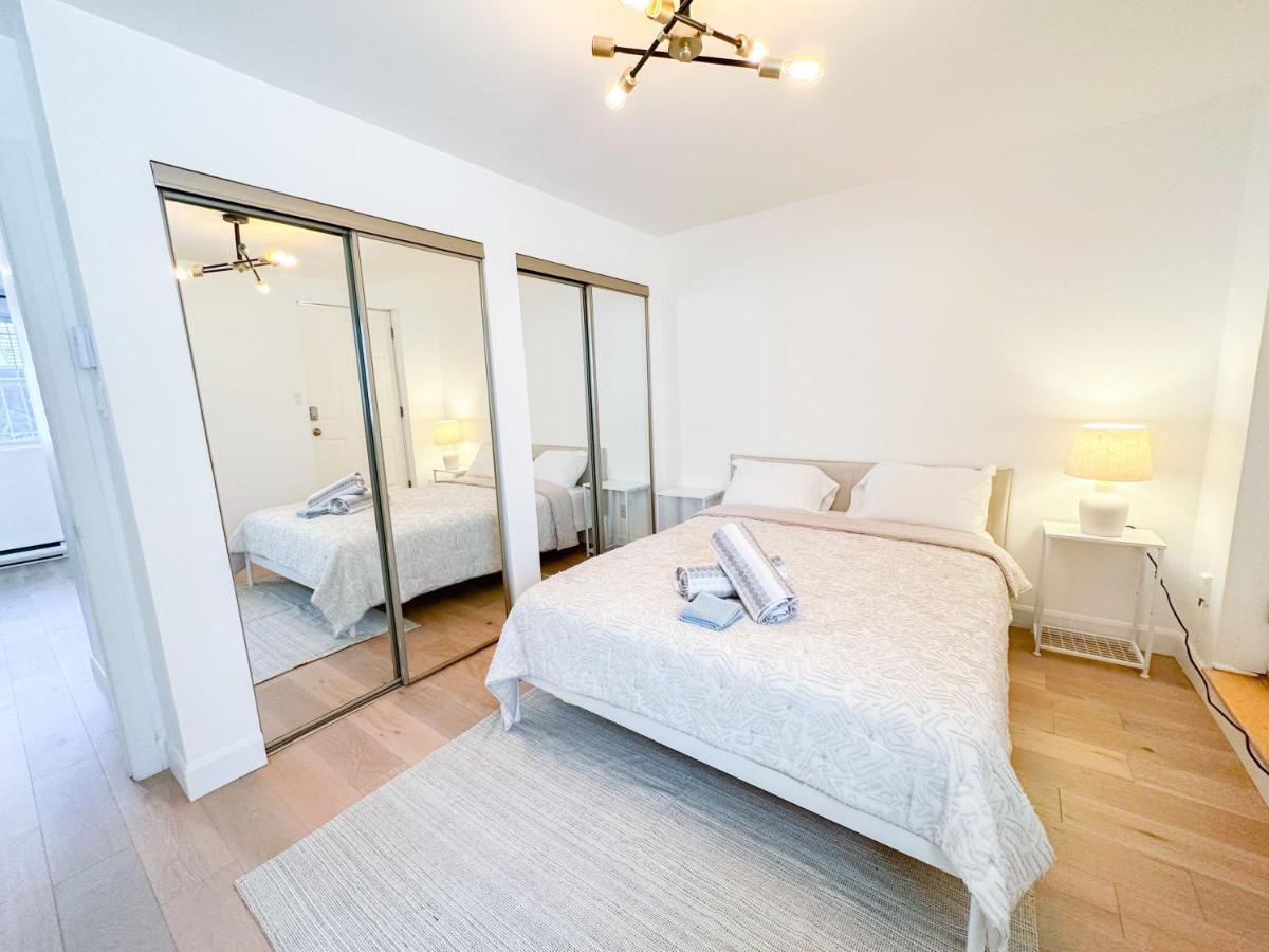 Cozy 1bed In Downtown 3min To Metro Free Parking Apartment Montreal