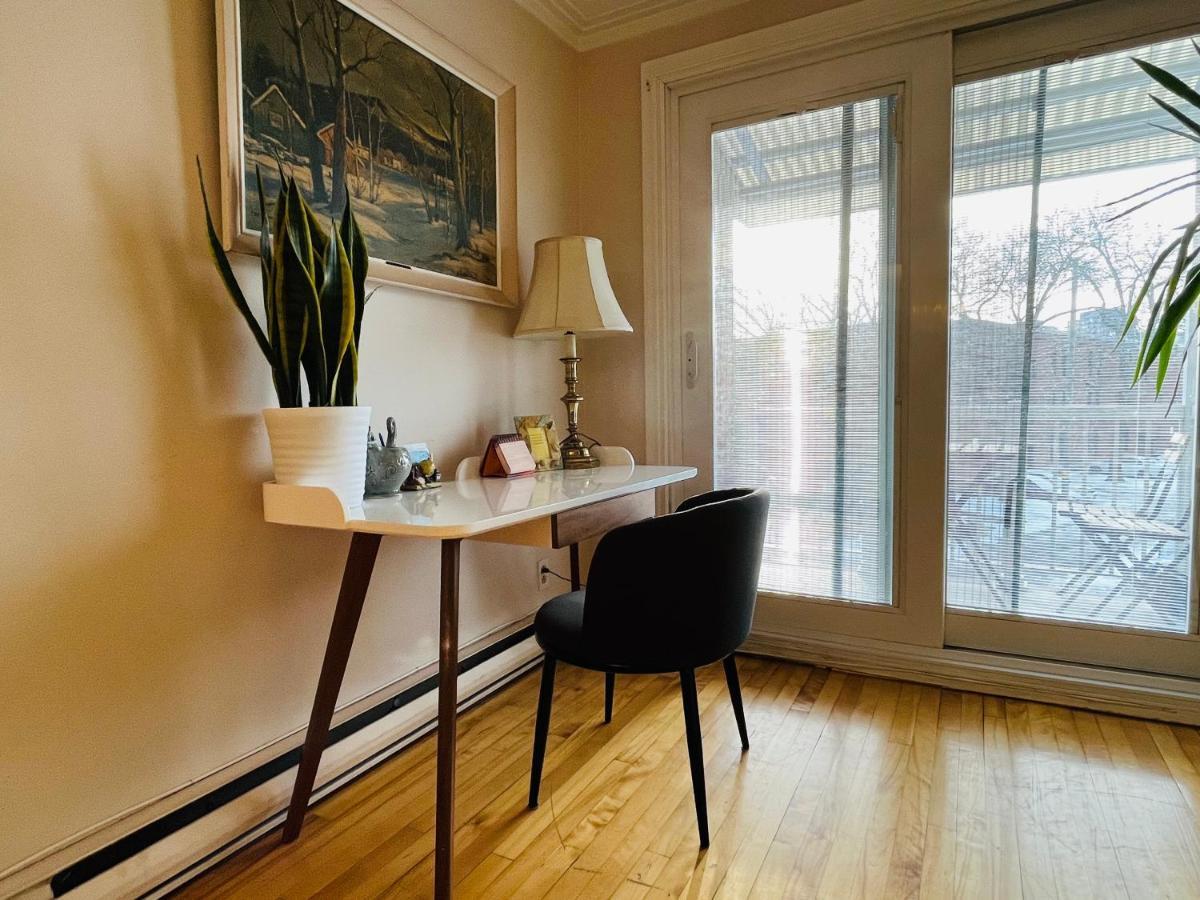 Peace House Subway&private Parking 5 Mins Downtown *