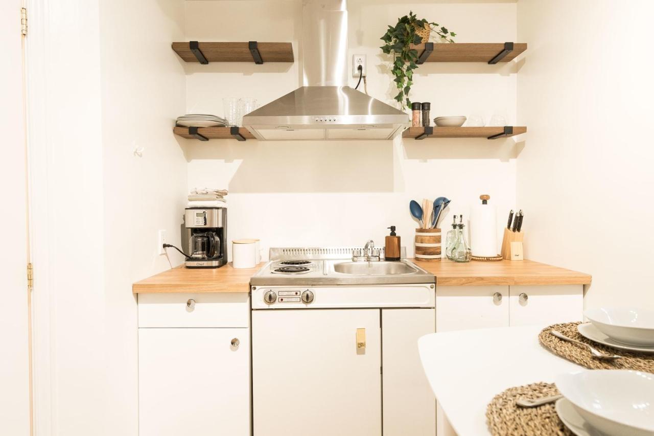 Apartment Beautiful Studio In Westmount Amazing Location *