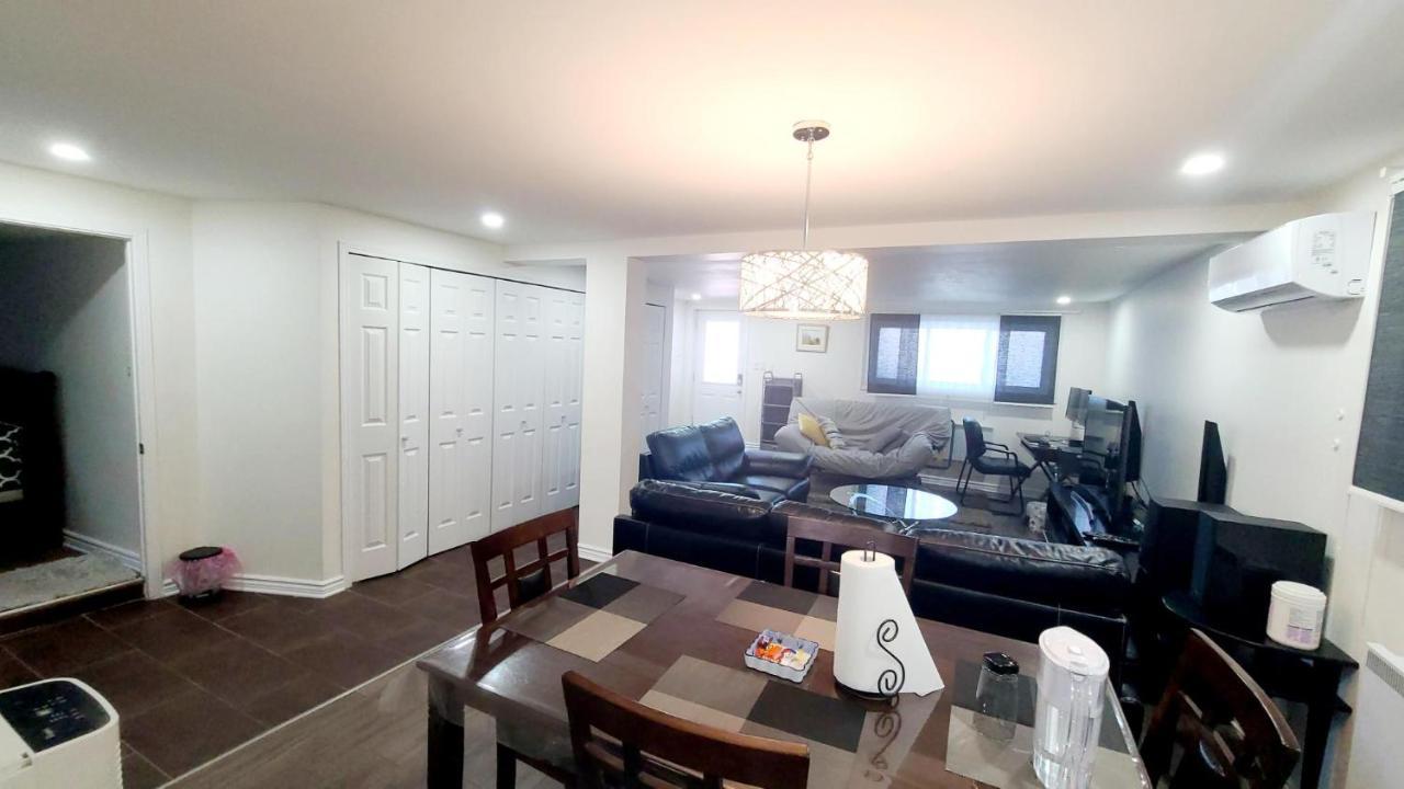 Full 1 Bedroom Montreal