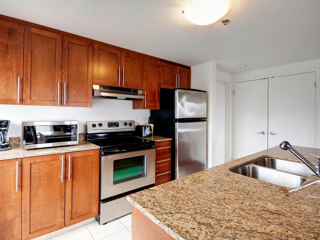 Luxury - Mosaique Montreal