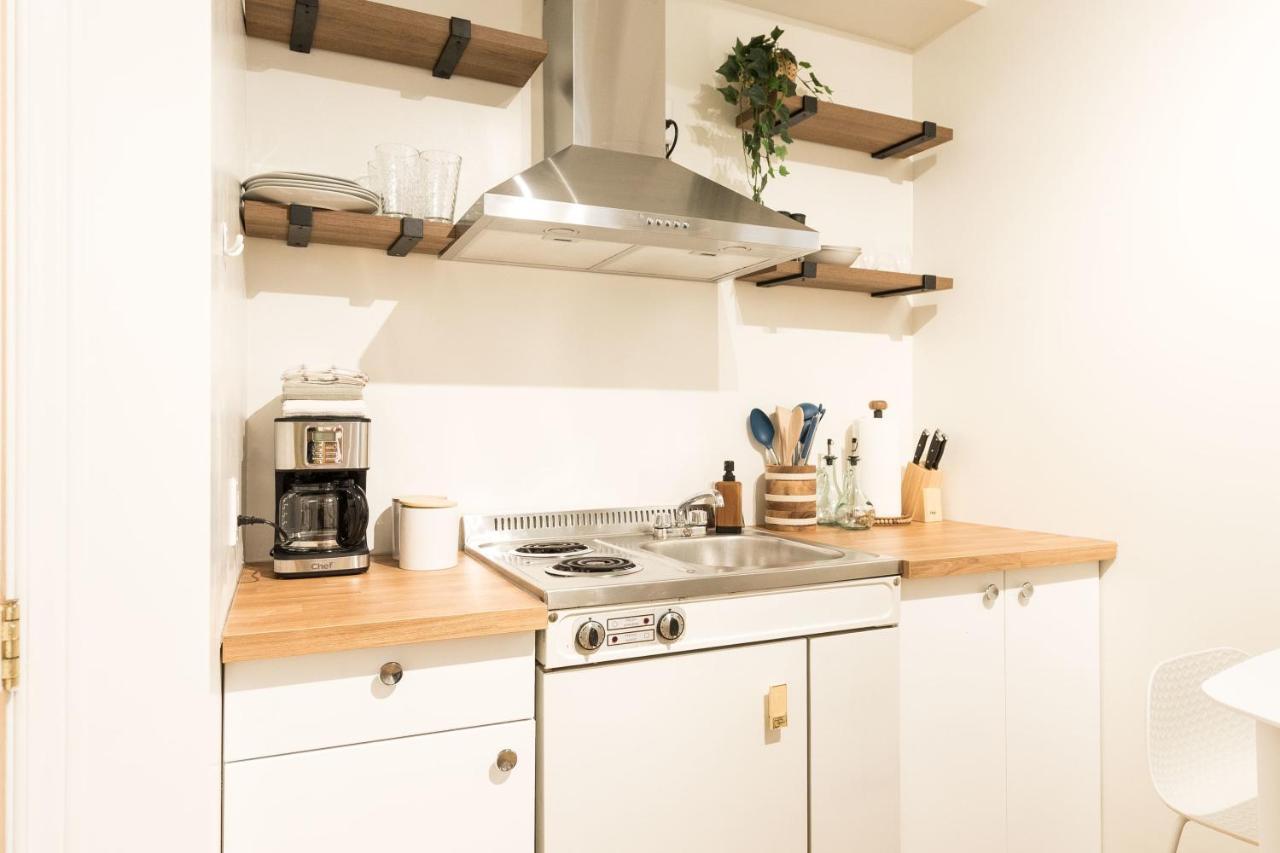 Beautiful Studio In Westmount Amazing Location Apartment