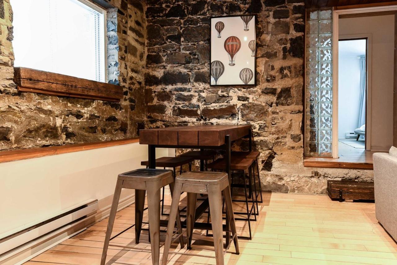 Large 3 Bed 2 Bath For 8 In Center Of Golden Square Mile - Stanley House Montreal