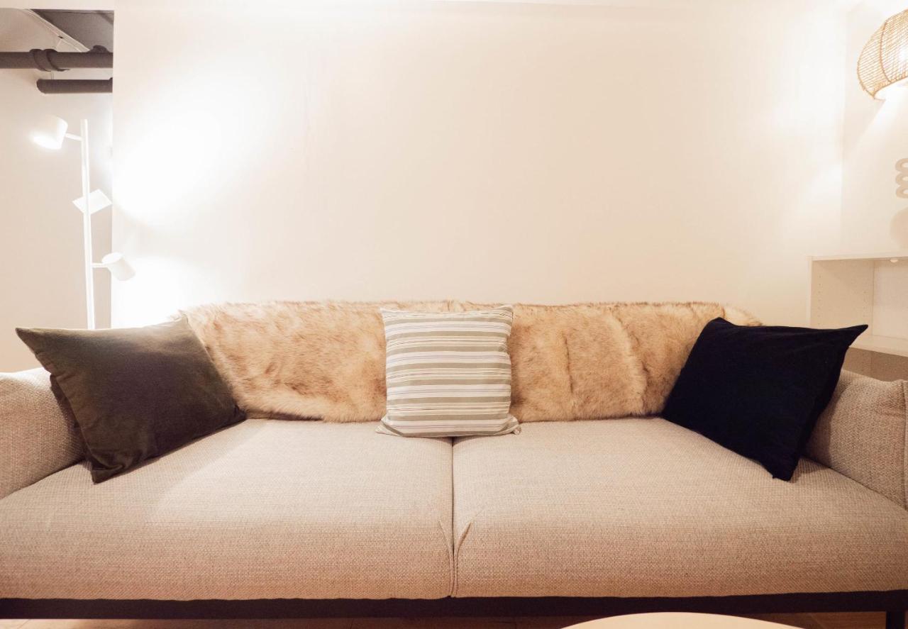 Apartment Newly Renovated 2br Apt In Westmount De Storebror *