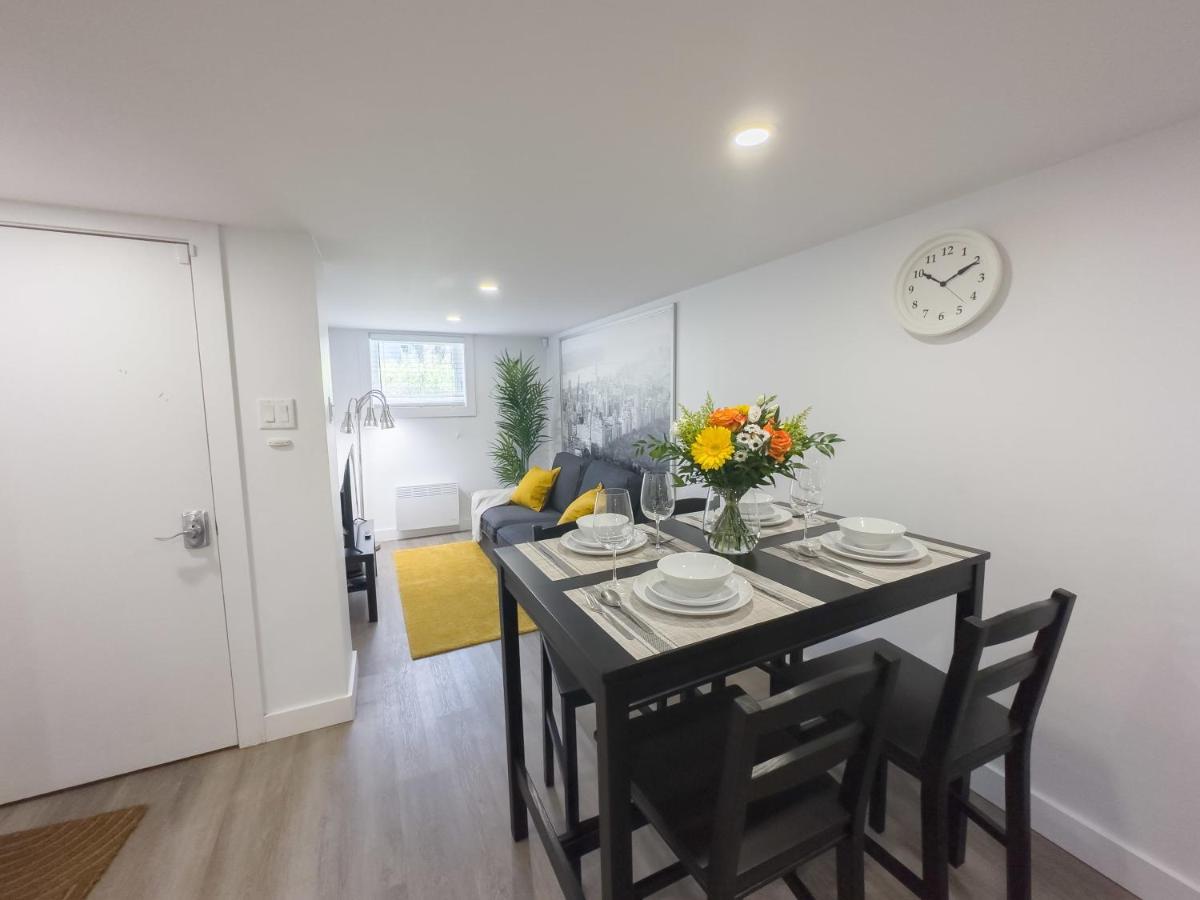 Chic 2 Bedr In Rosemont 12min Walk To Metro Apartment Montreal