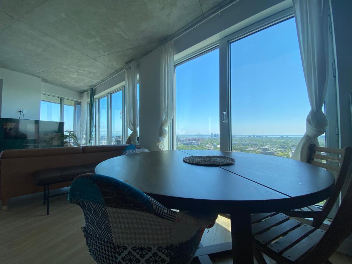 Rooftop Apartment *