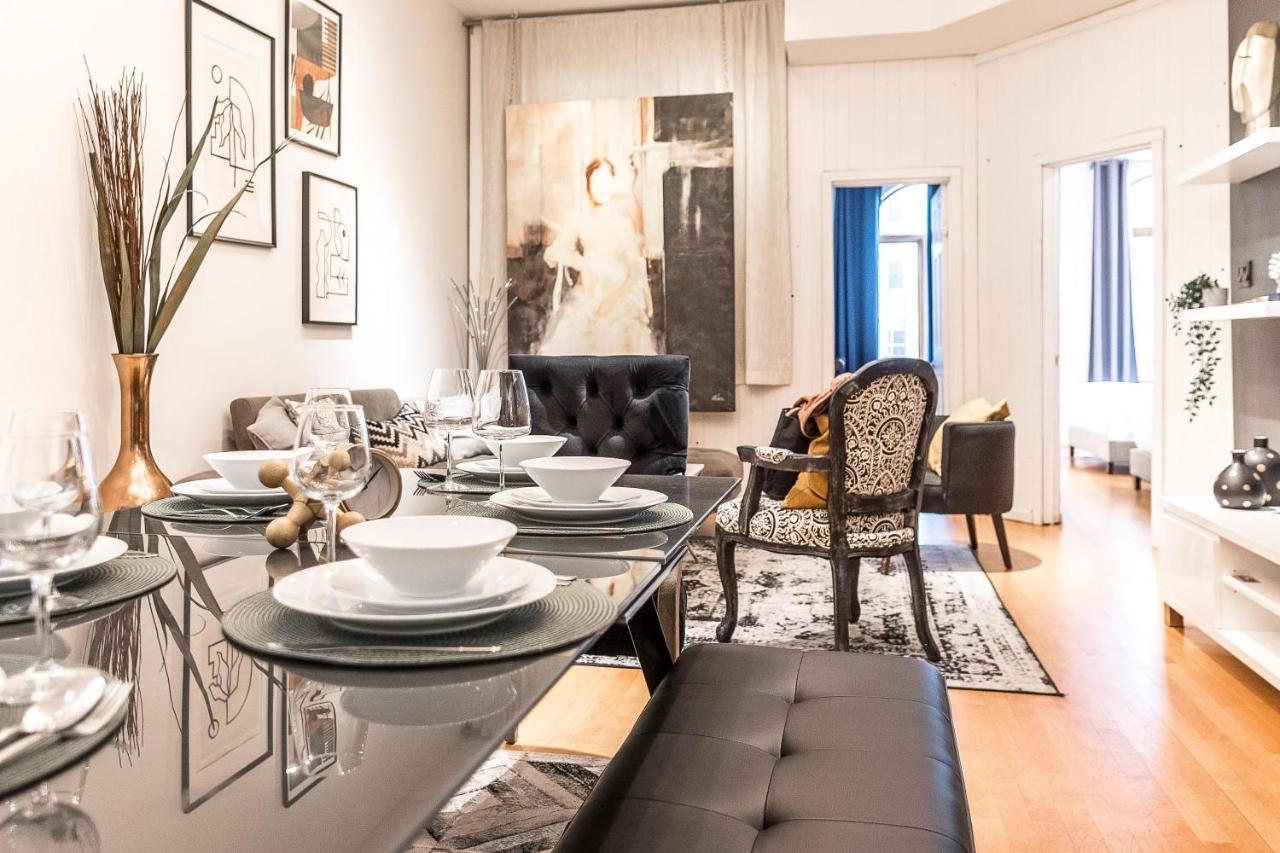 Spacious 2 Bedroom In The Heart Of Montreal