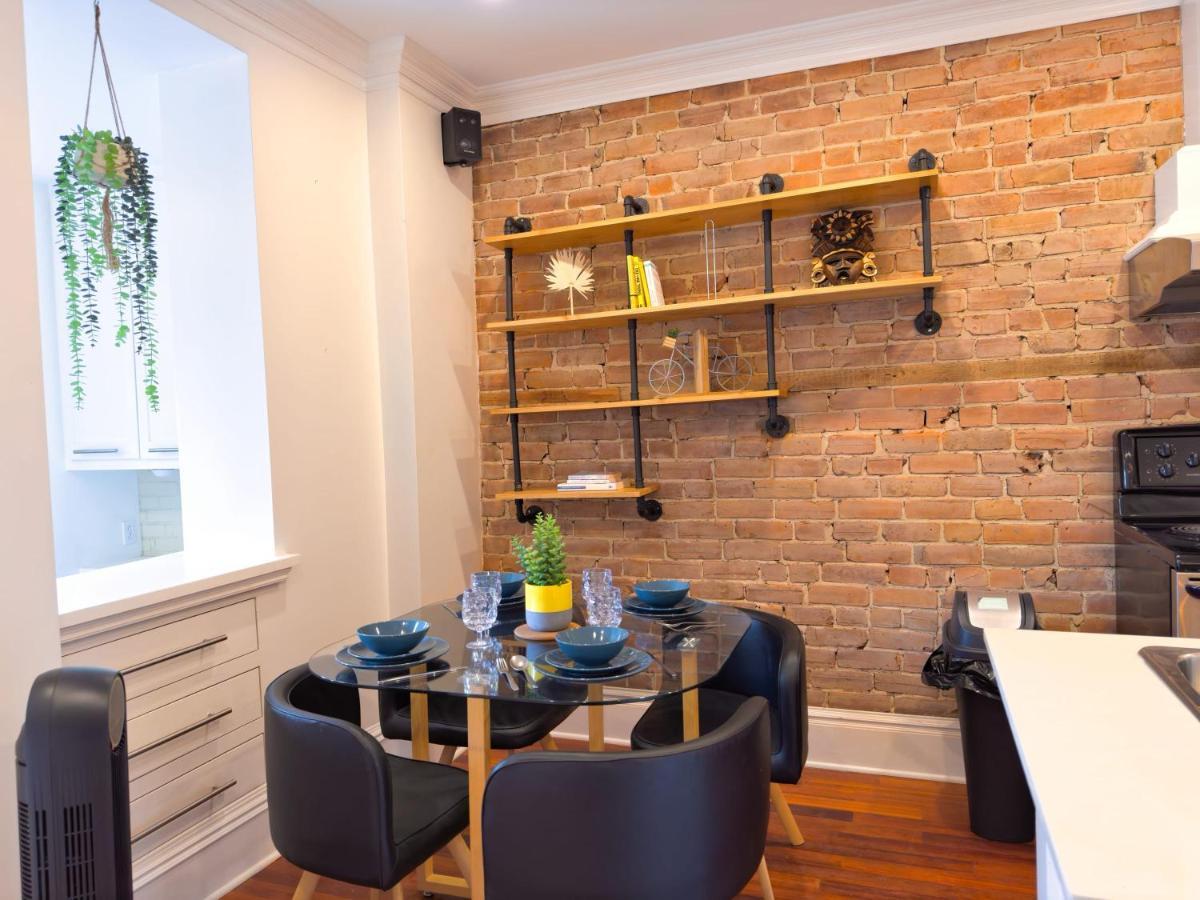 Apartment Superb 2 Bed In Plateau 10min To Mont-royal Metro *