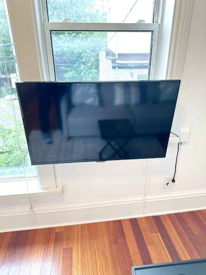 Superb 2 Bed In Plateau 10min To Mont-royal Metro Apartment *