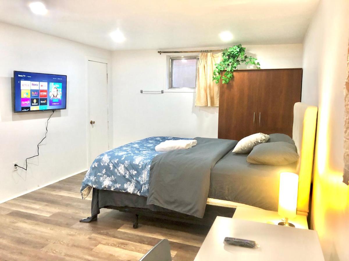 Newly Renovated Studio, Separate Entrance Guest house