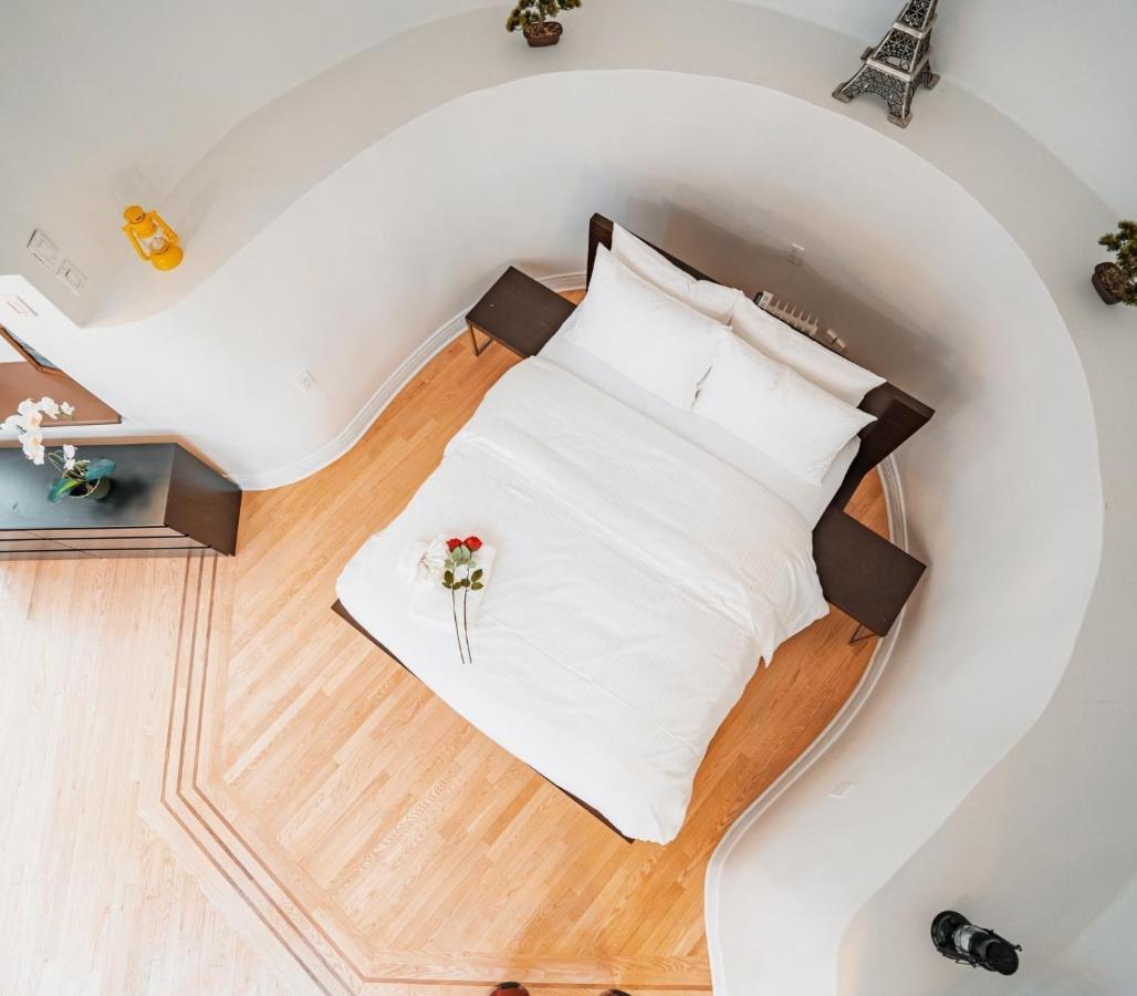 Hotel De Paris 3*