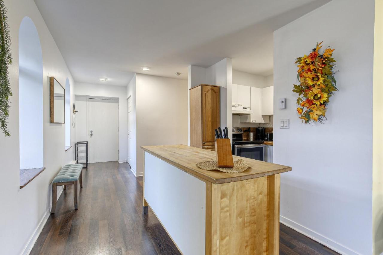 Cheerful In Plateau Mtl Apartment *