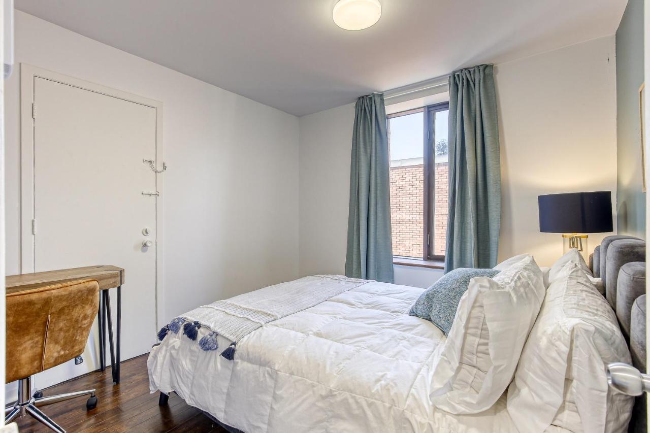 Cheerful In Plateau Mtl Apartment