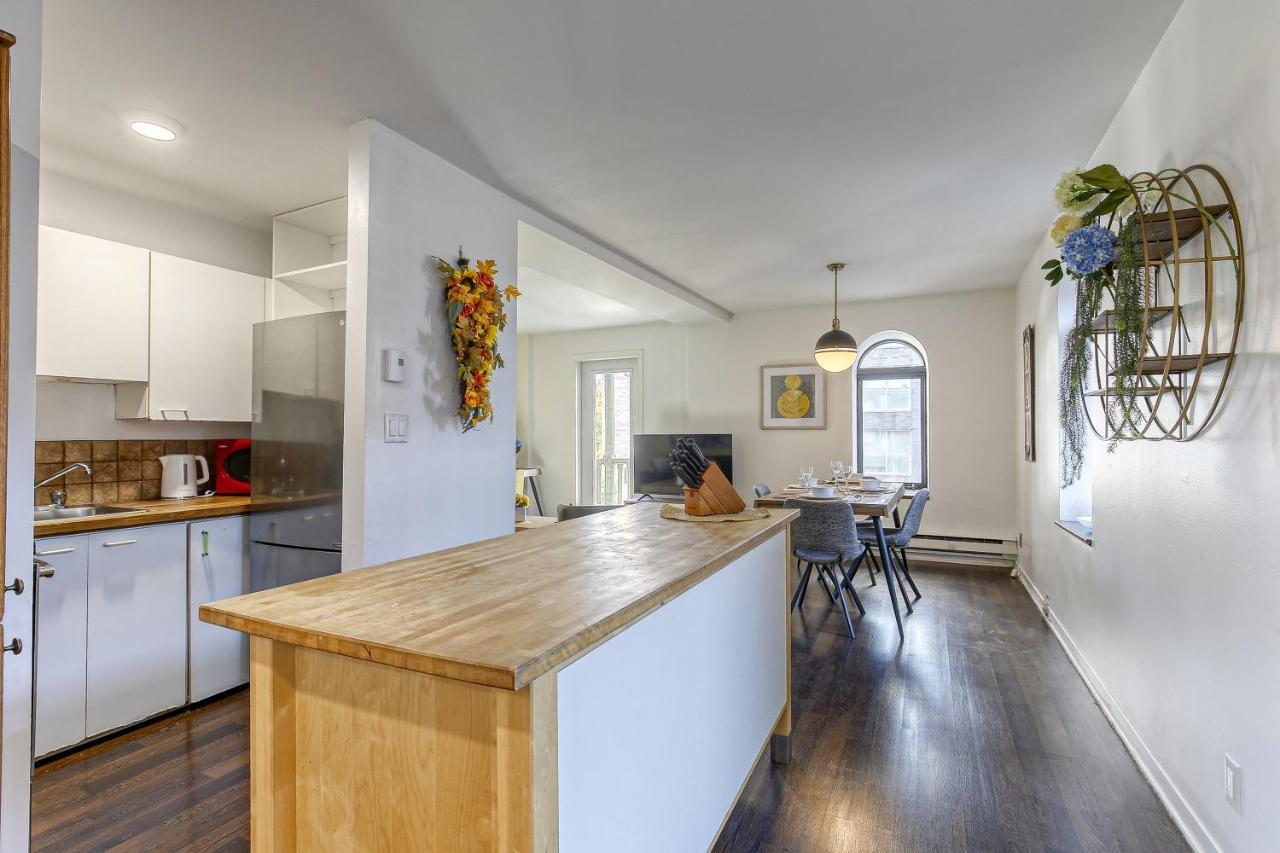 Apartment Cheerful In Plateau Mtl Montreal