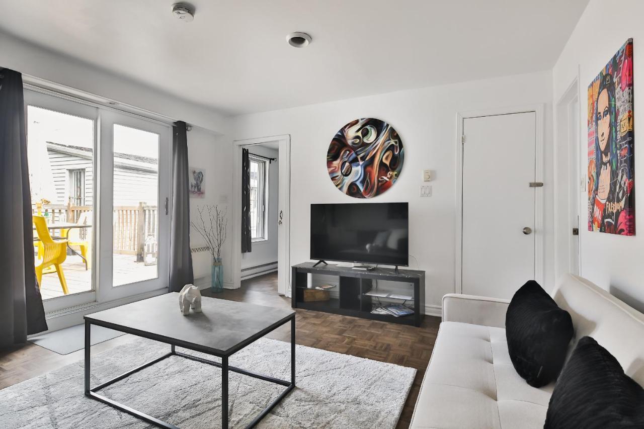 Free Parking - Full - 5 Min Walk To Metro - Location