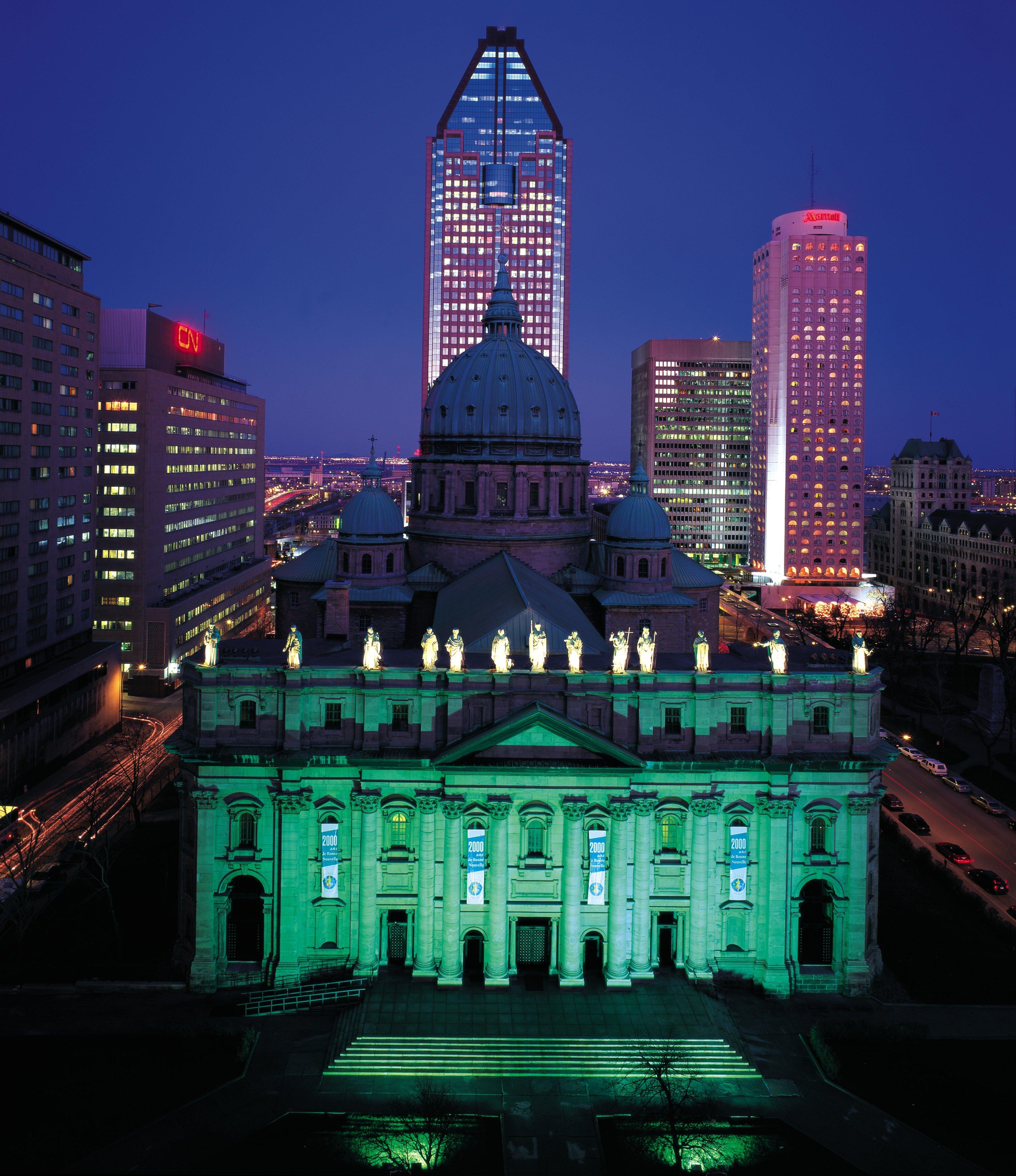Centre Downtown By Ihg Hotel Montreal