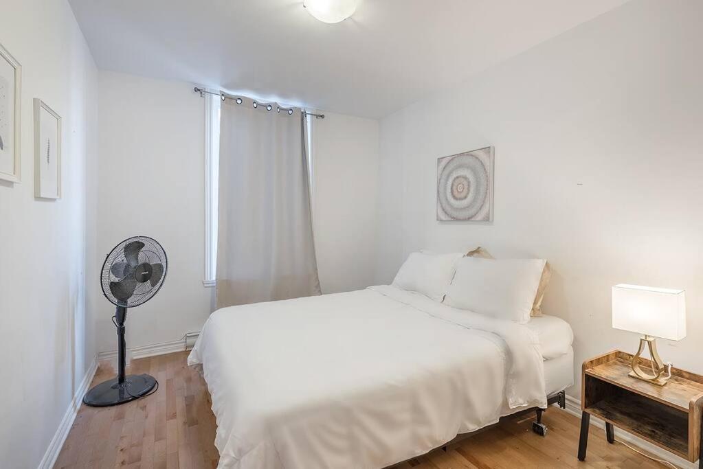 Beautiful 2bedroom Near Downtown Apartment