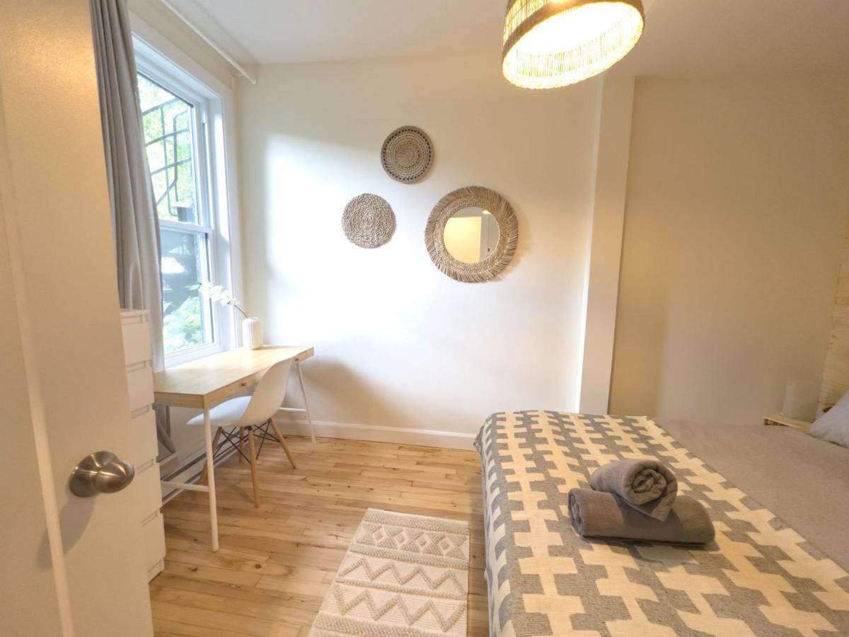 Bright & Beautiful 2 Bedr Near Botanical Garden Apartment Montreal