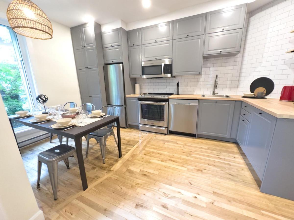 Bright & Beautiful 2 Bedr Near Botanical Garden Apartment