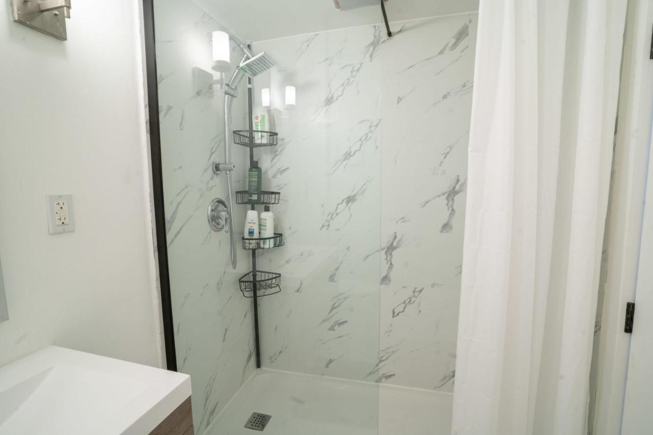 Apartment Stylish 1br Near Subway Your Ideal Retreat *