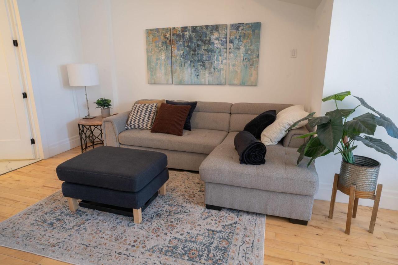 Stylish 1br Near Subway Your Ideal Retreat * Montreal