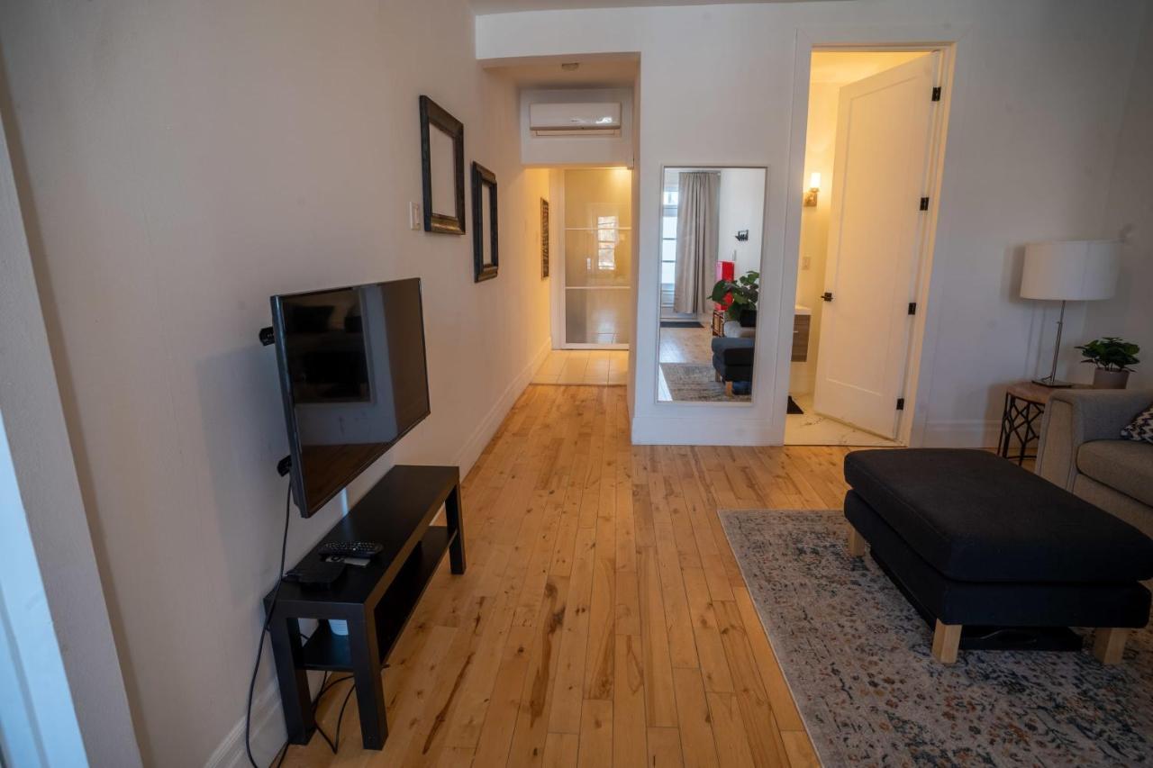 Stylish 1br Near Subway Your Ideal Retreat *