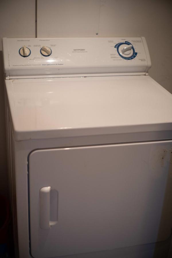 Stylish 1br Near Subway Your Ideal Retreat Apartment Montreal