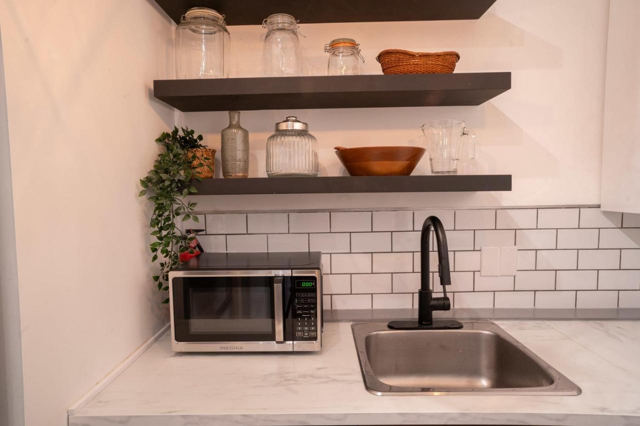 Stylish 1br Near Subway Your Ideal Retreat