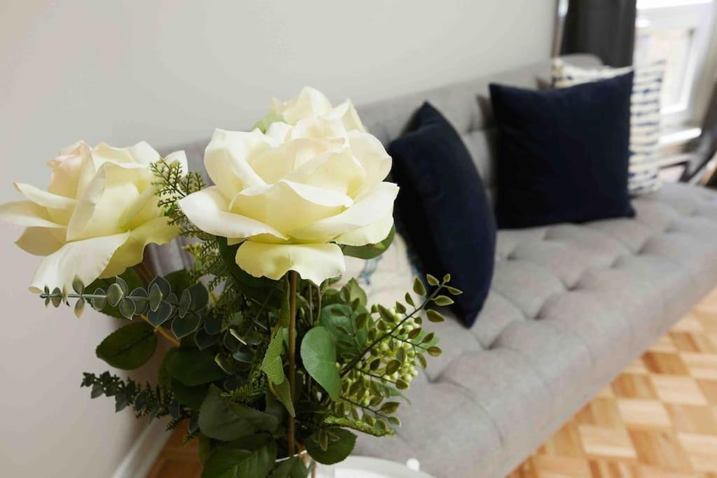 Cozy In Downtown With Prime Apartment