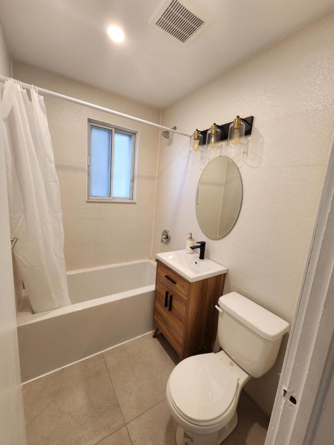 Apartment Elegant Two Bedroom With Office In *