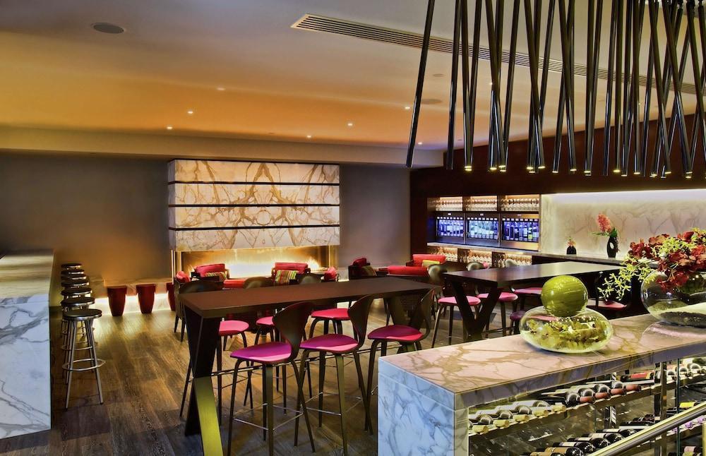 Hotel Doubletree By Hilton Montreal