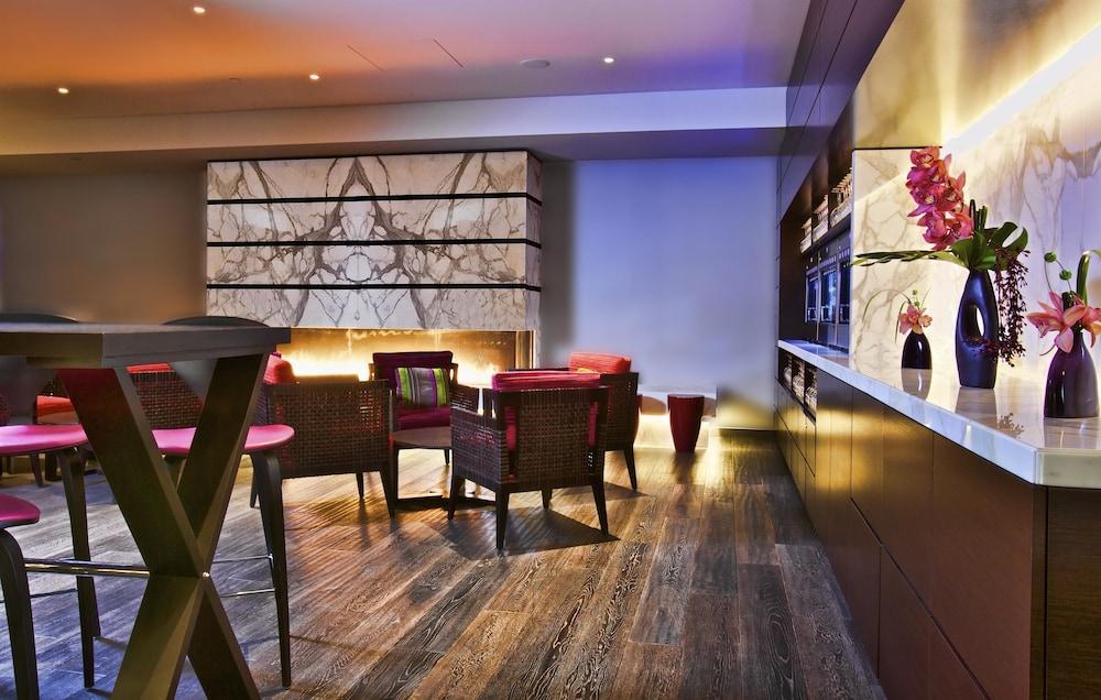 Hotel Doubletree By Hilton Montreal