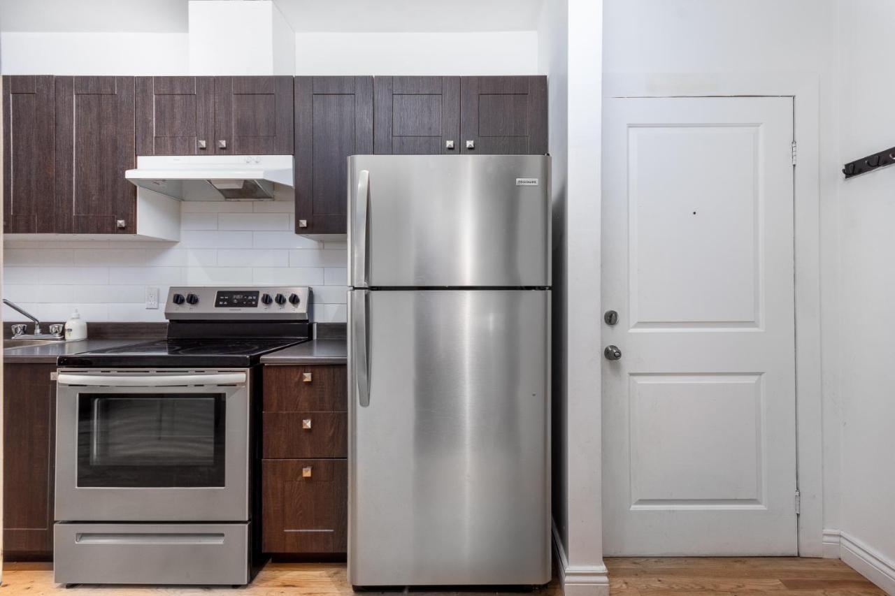 Aaa Location - Bright And Cozy Apartment *