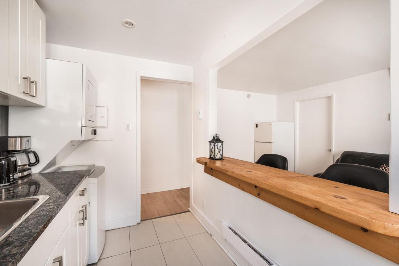 Apartment Cozy One Bedroom Heart Of Downtown-329 *