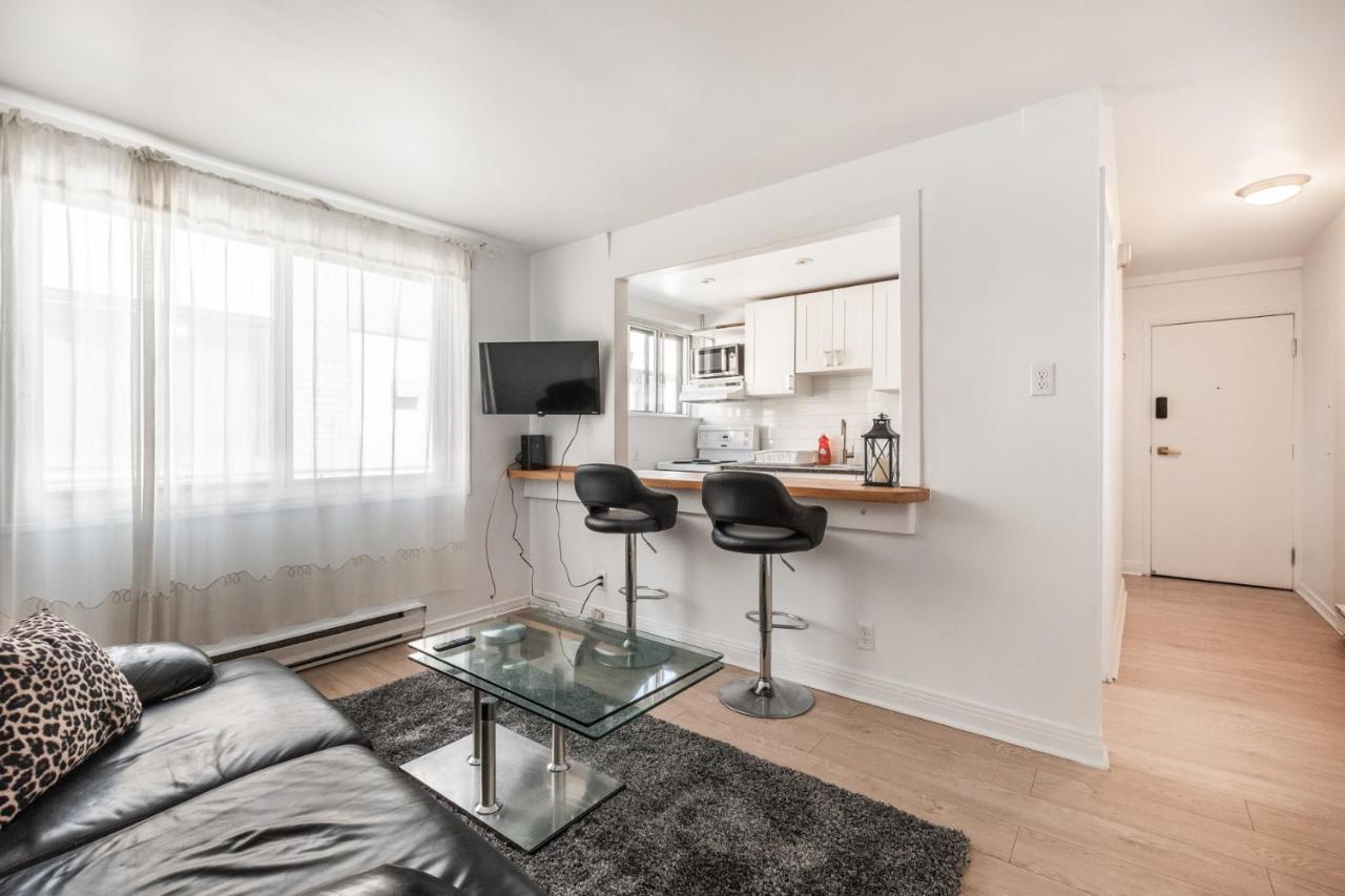 Cozy One Bedroom Heart Of Downtown-329 Montreal