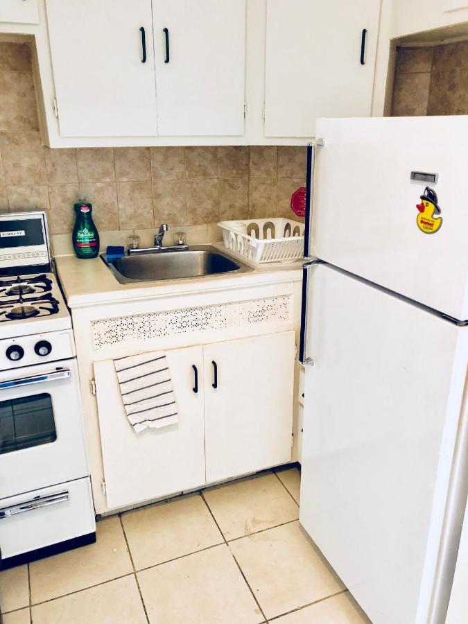Apartment Stylish Apartment: Comfortable In The Golden Square Mile Montreal
