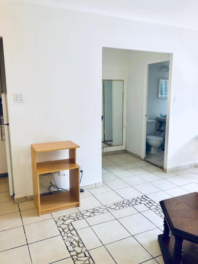 Apartment Stylish Apartment: Comfortable In The Golden Square Mile Montreal