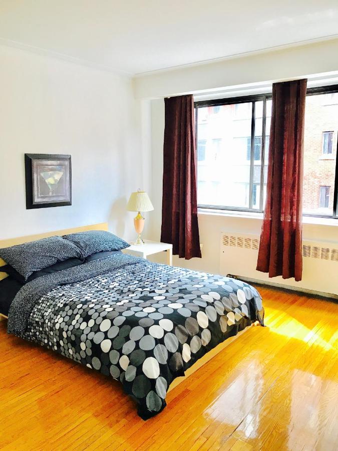 Apartment Stylish Apartment: Comfortable In The Golden Square Mile *