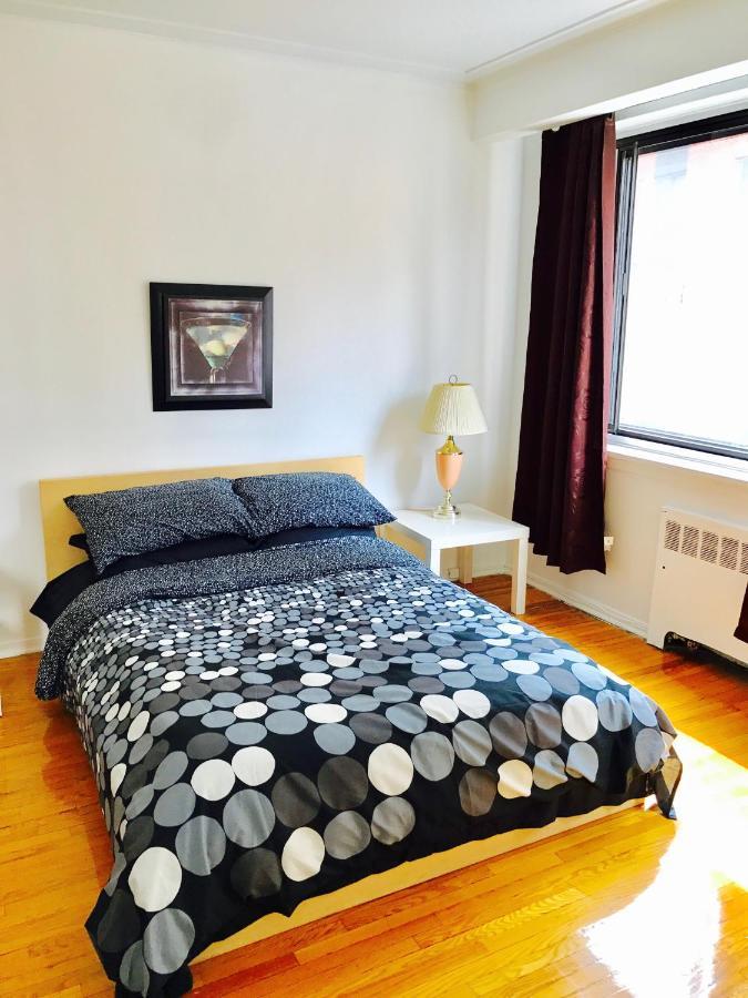 Apartment Stylish Apartment: Comfortable In The Golden Square Mile *