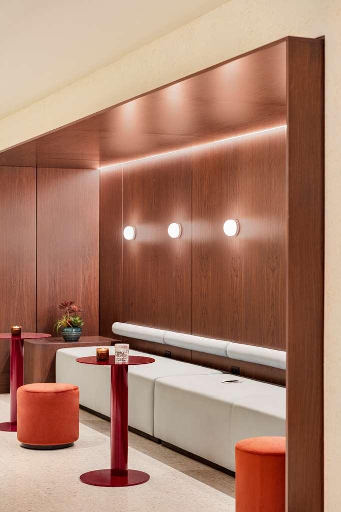 Hyatt Centric Hotel 3*