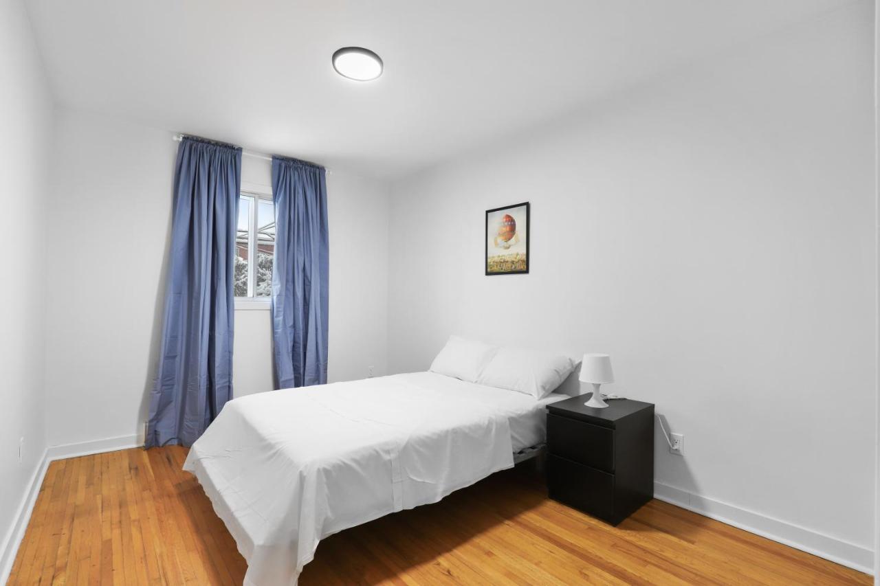 Free Parking Gorgeous 3bedrooms Apartment *