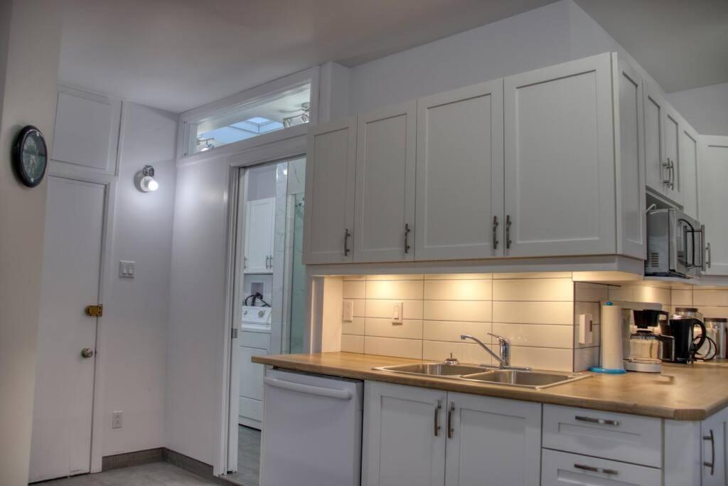 3,5 Style Contemporain Pres De Tous Les Services Et Transport En Commun *