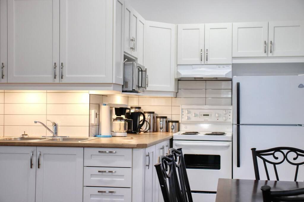 3,5 Style Contemporain Pres De Tous Les Services Et Transport En Commun Apartment *